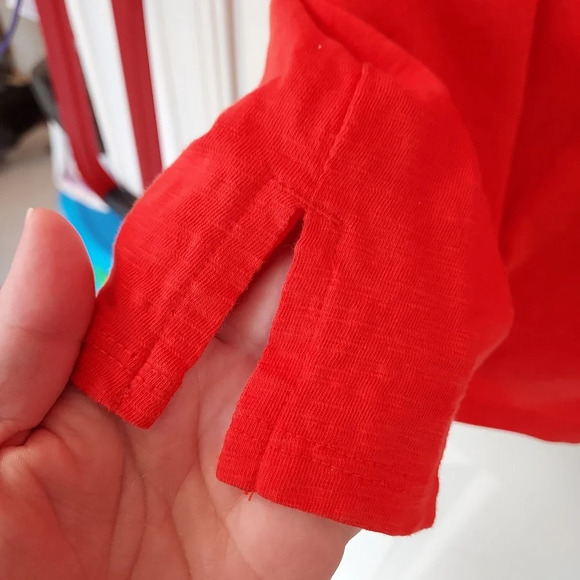 Chico's Orange-Red Scoop Neck with Cutout Short Sleeve Shirt in Size 3 - Picture 7 of 8